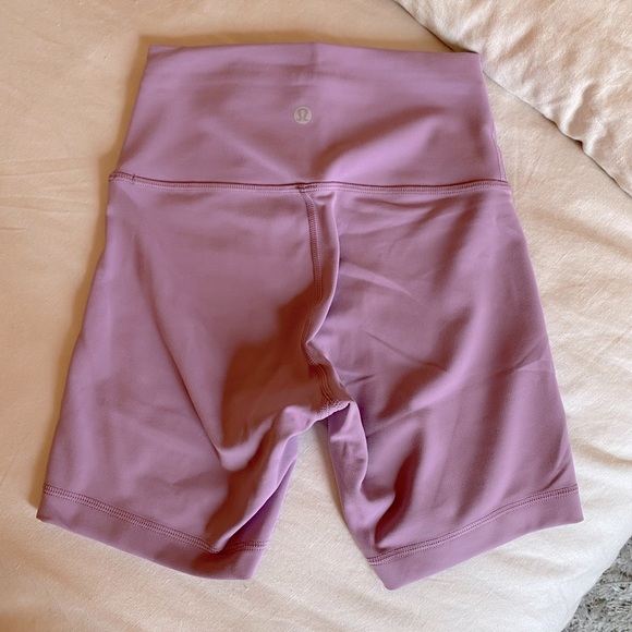Lululemon | Wunder Under Short 6” Jubilee - Picture 4 of 5